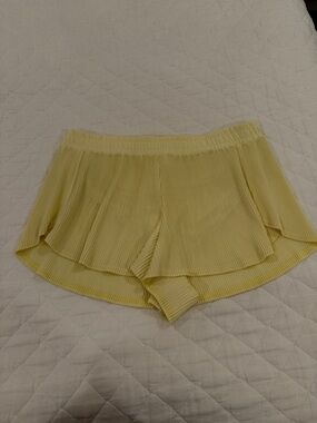 All in Motion Light Yellow Pleated Ruffle Shorts
